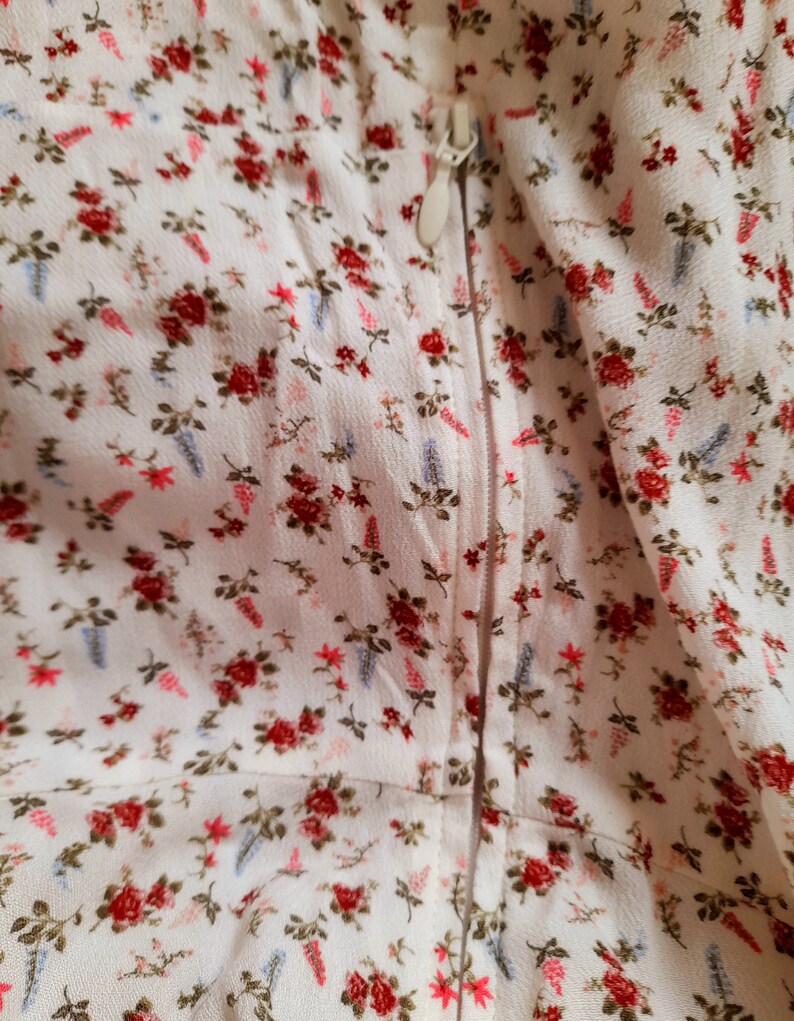 Vintage Y2K Roses & Lavender Flower Button Dress