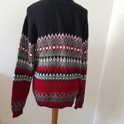 Vintage JANTZEN Black & Red Geometric Knit Jumper