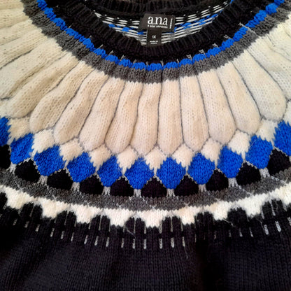 Vintage 90s Black Grey White Blue Embroidered Collar Jumper