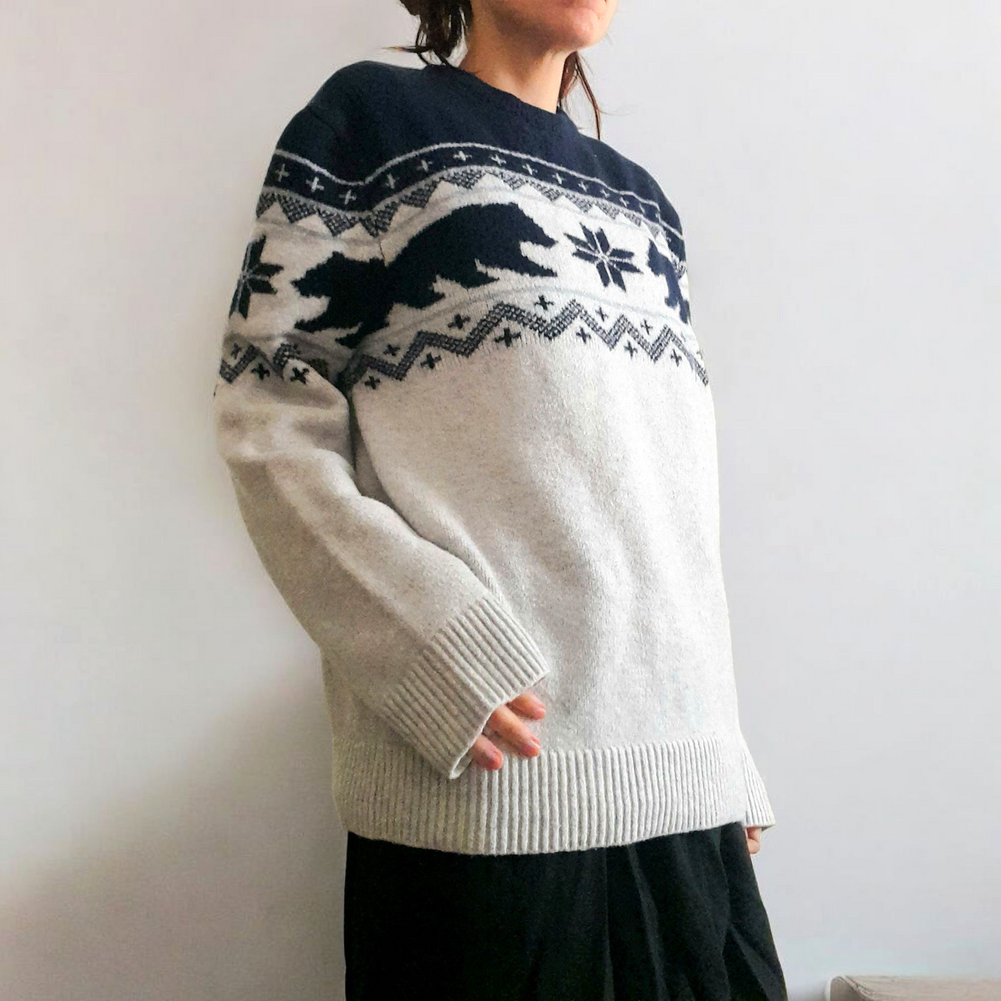 Vintage OLD NAVY Pale Grey Navy Polar Bear Icelandic Chunky Knit Jumper