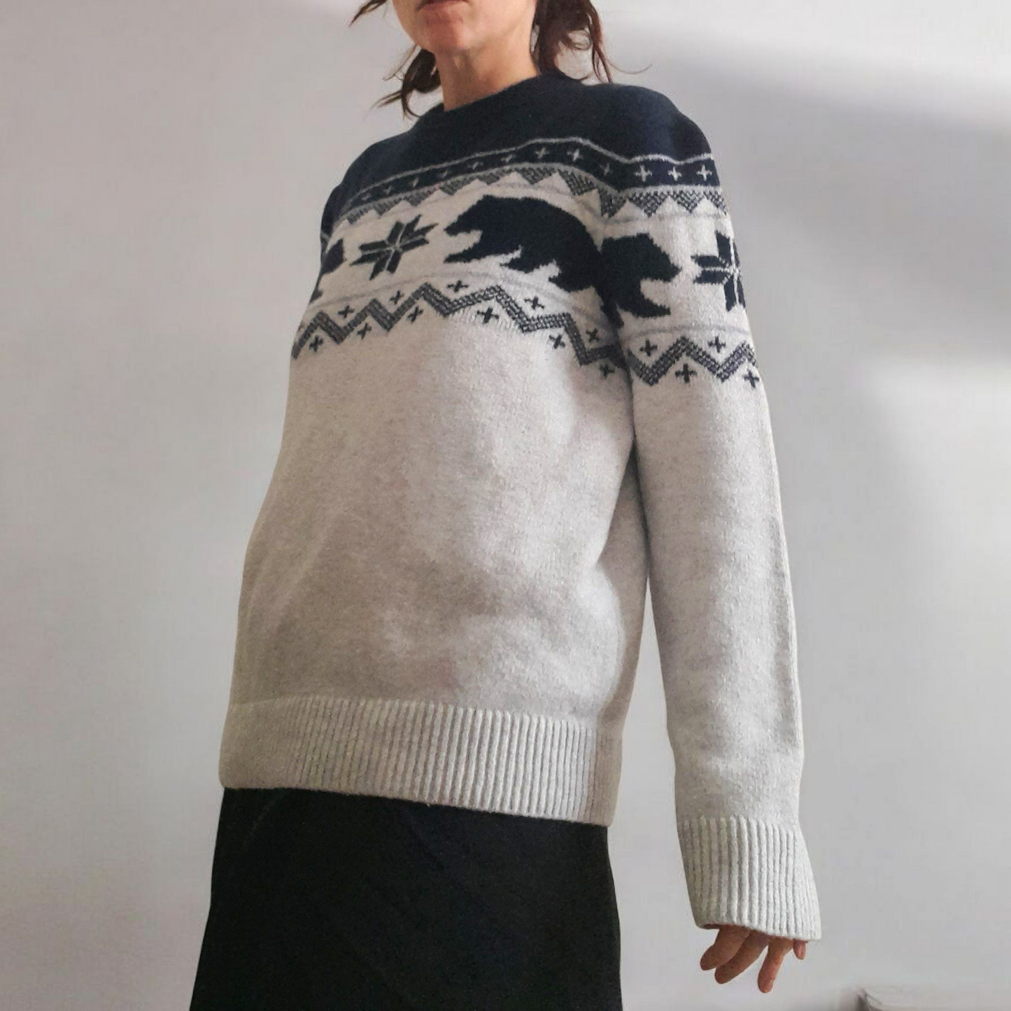 Vintage OLD NAVY Pale Grey Navy Polar Bear Icelandic Chunky Knit Jumper