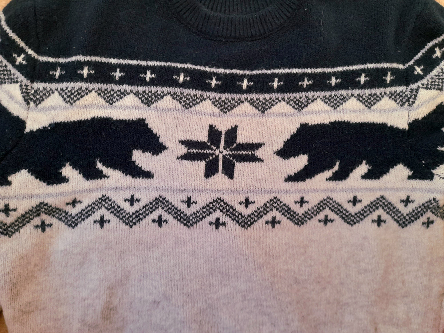 Vintage OLD NAVY Pale Grey Navy Polar Bear Icelandic Chunky Knit Jumper