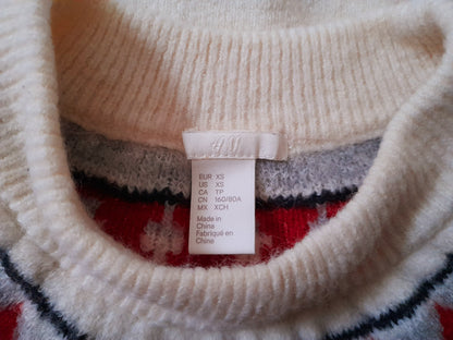 Vintage Y2K H&M Cream Black Grey Red Heart Winterland Fairisle Knitted Jumper
