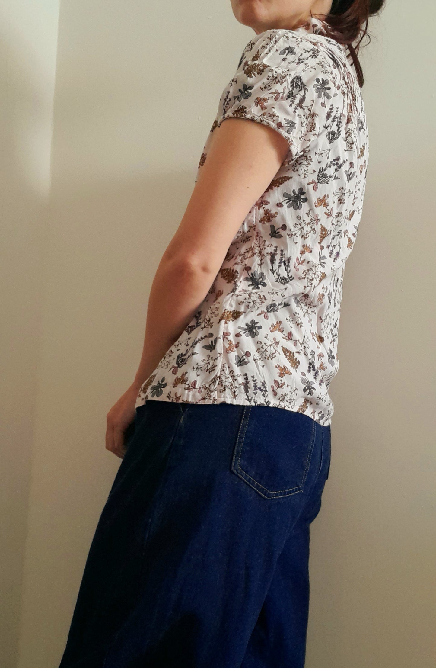 Vintage 90s Anne Weyburn Wildflower Viscose Button Blouse