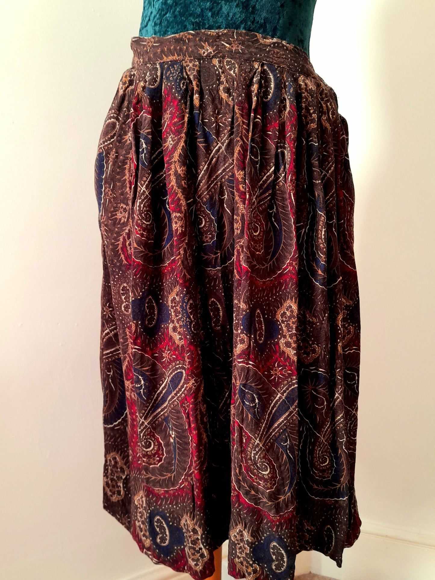 Vintage 70s Laura Jean Paisley Midi Skirt