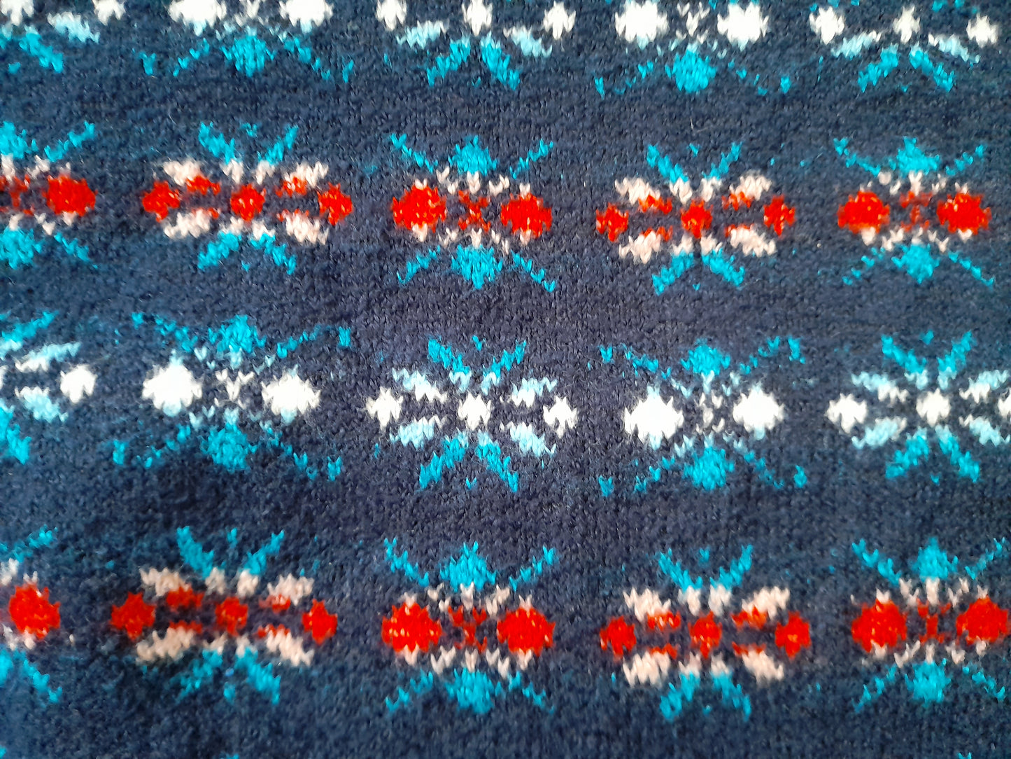 Vintage Y2K LOFT Navy Red Aqua Pink Geometric Icelandic Knit Jumper