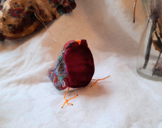 Handmade Vintage Floral Cotton Velvet Felt Fabric Plus Hanging Christmas Festive Robin Ornament