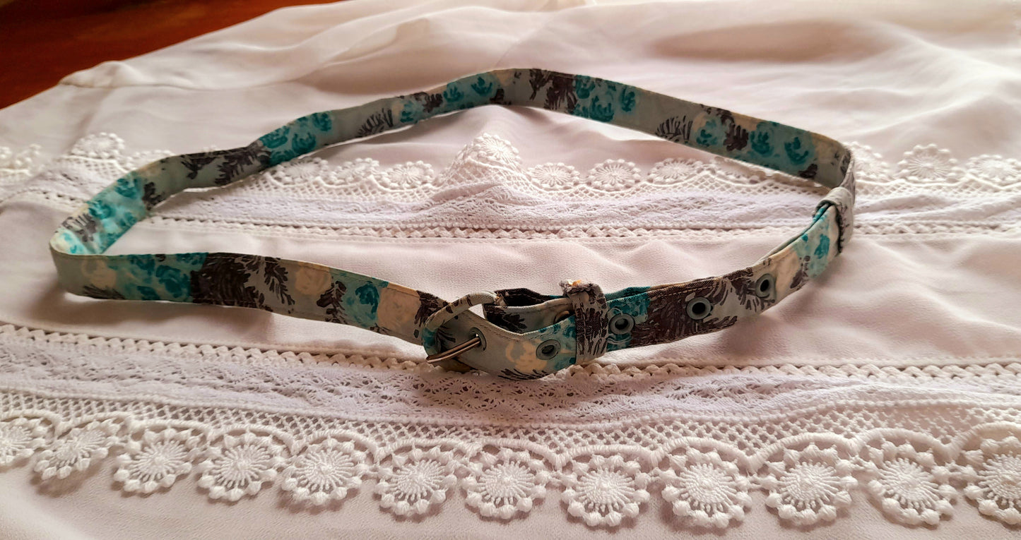 Vintage 1950s Turquoise Mint Floral Fabric Belt