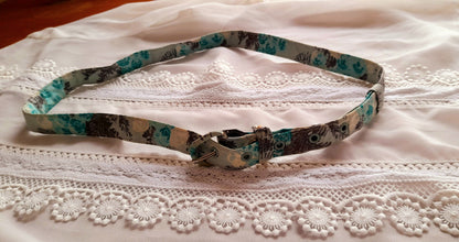 Vintage 1950s Turquoise Mint Floral Fabric Belt