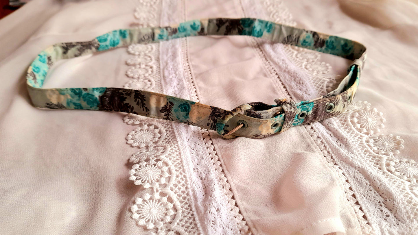 Vintage 1950s Turquoise Mint Floral Fabric Belt