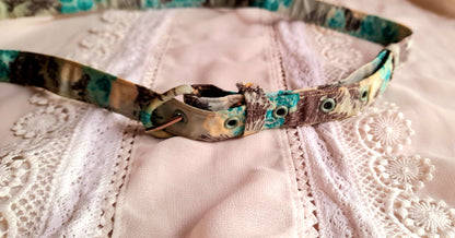 Vintage 1950s Turquoise Mint Floral Fabric Belt
