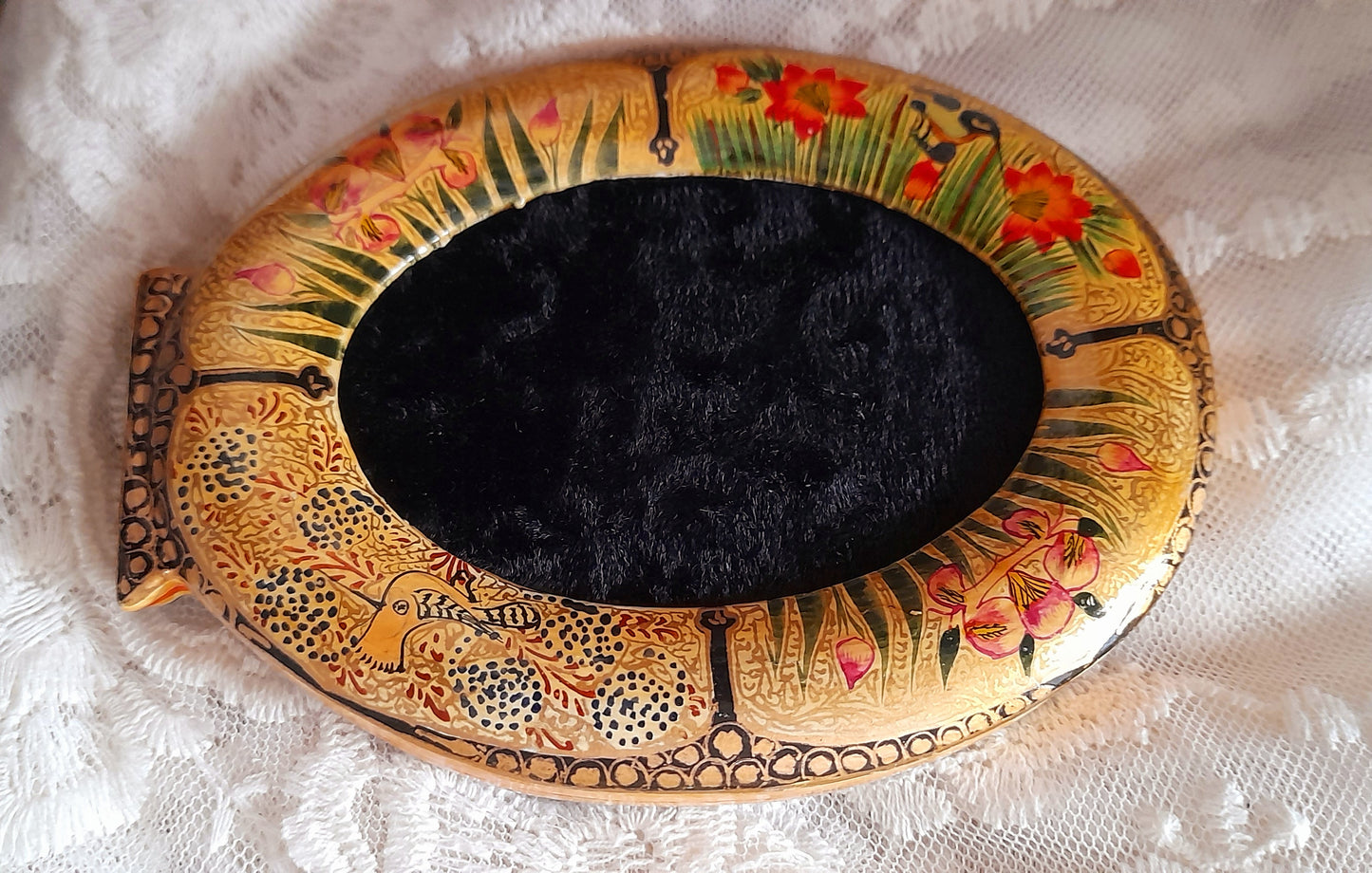 Vintage Indian Kashmir Handpainted Small Wood Velvet Picture Frame