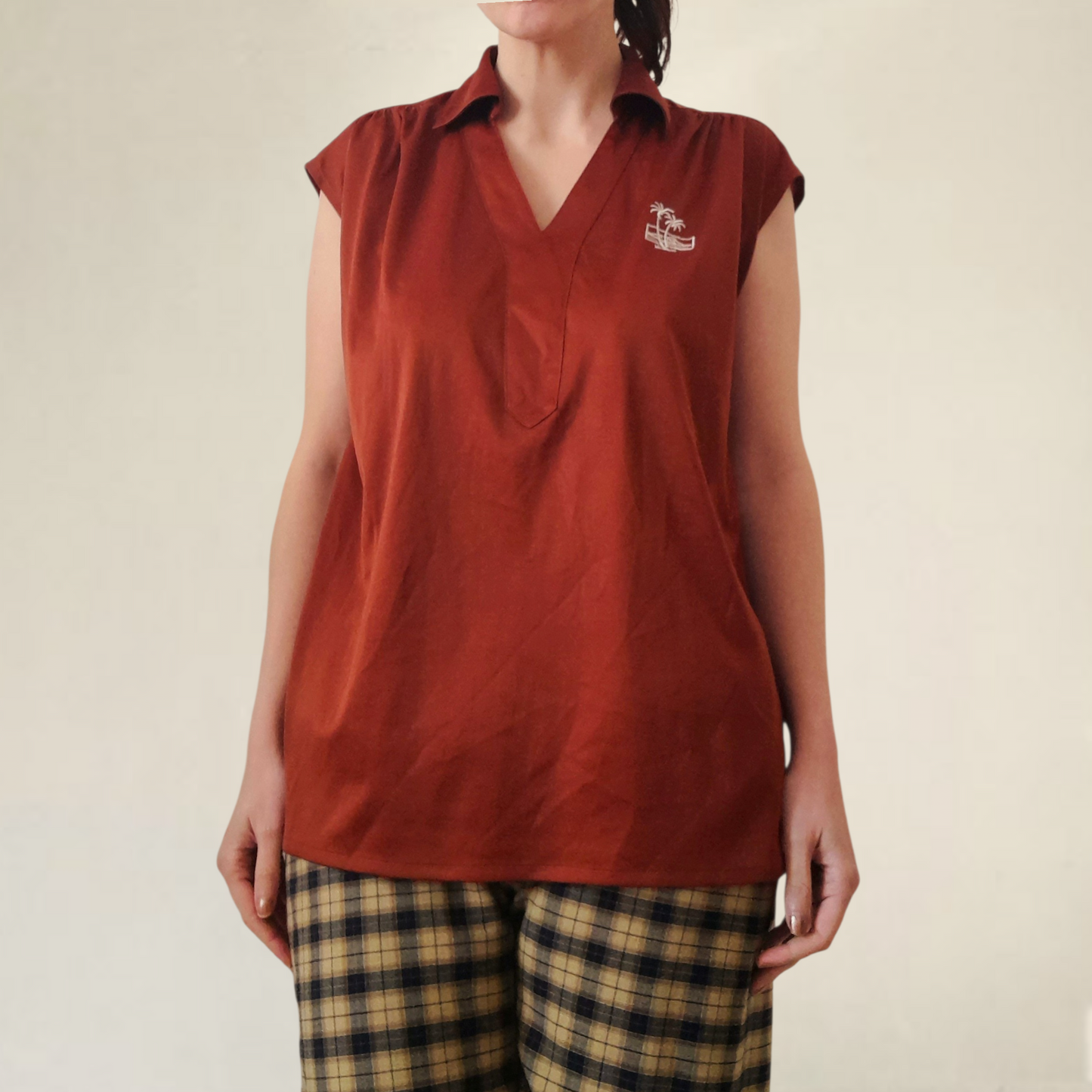 Vintage 70s Sienna Silky Stretchy Jersey Sleeveless Embroidered Blouse