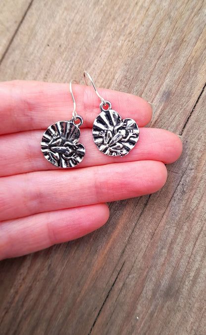 Silver Lily Pad Frog Vintage Charm Drop Earrings