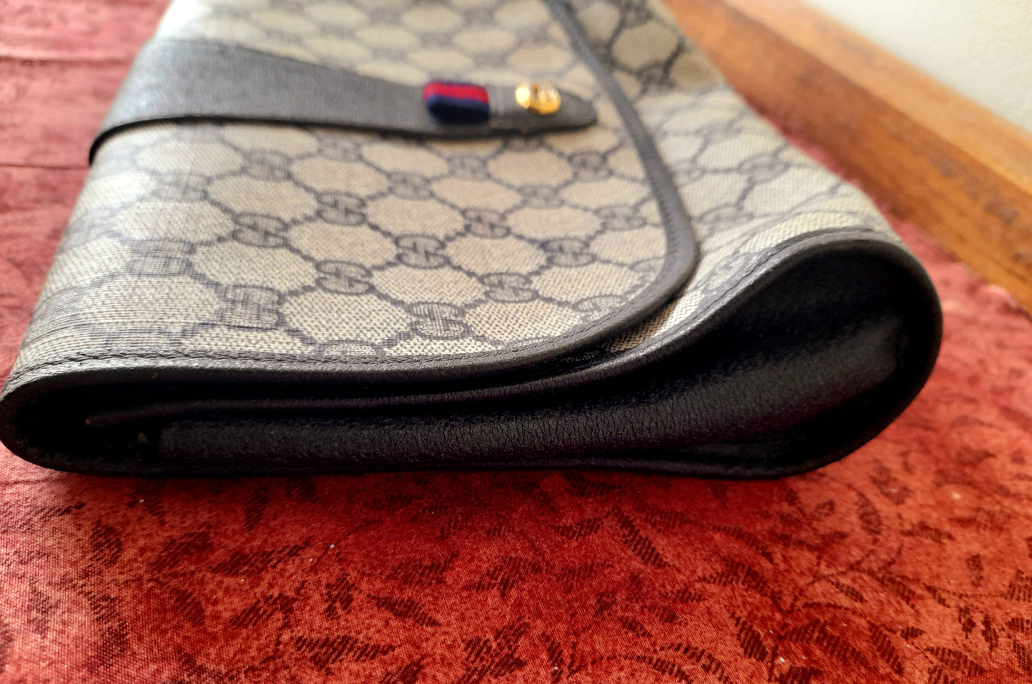 Vintage 90s Gucci Sherry Canvas Clutch Grab Bag