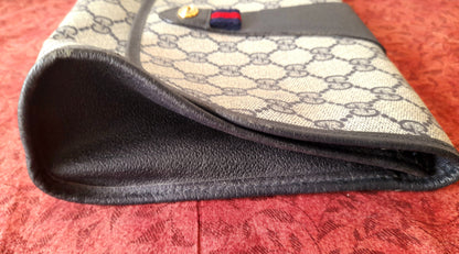 Vintage 90s Gucci Sherry Canvas Clutch Grab Bag