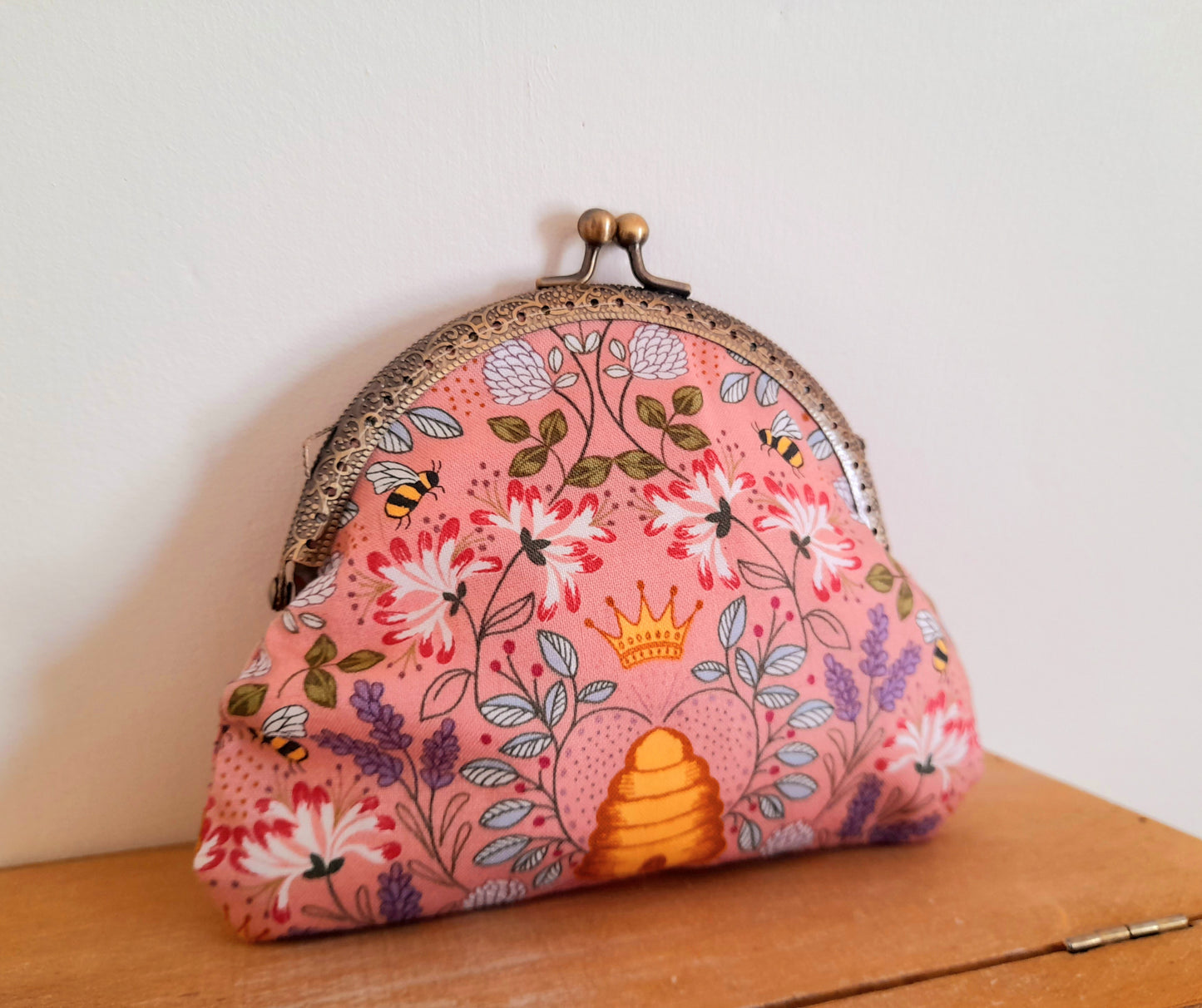 Pink Bumble Bee Hive Floral Real Lavender Clasp Wallet