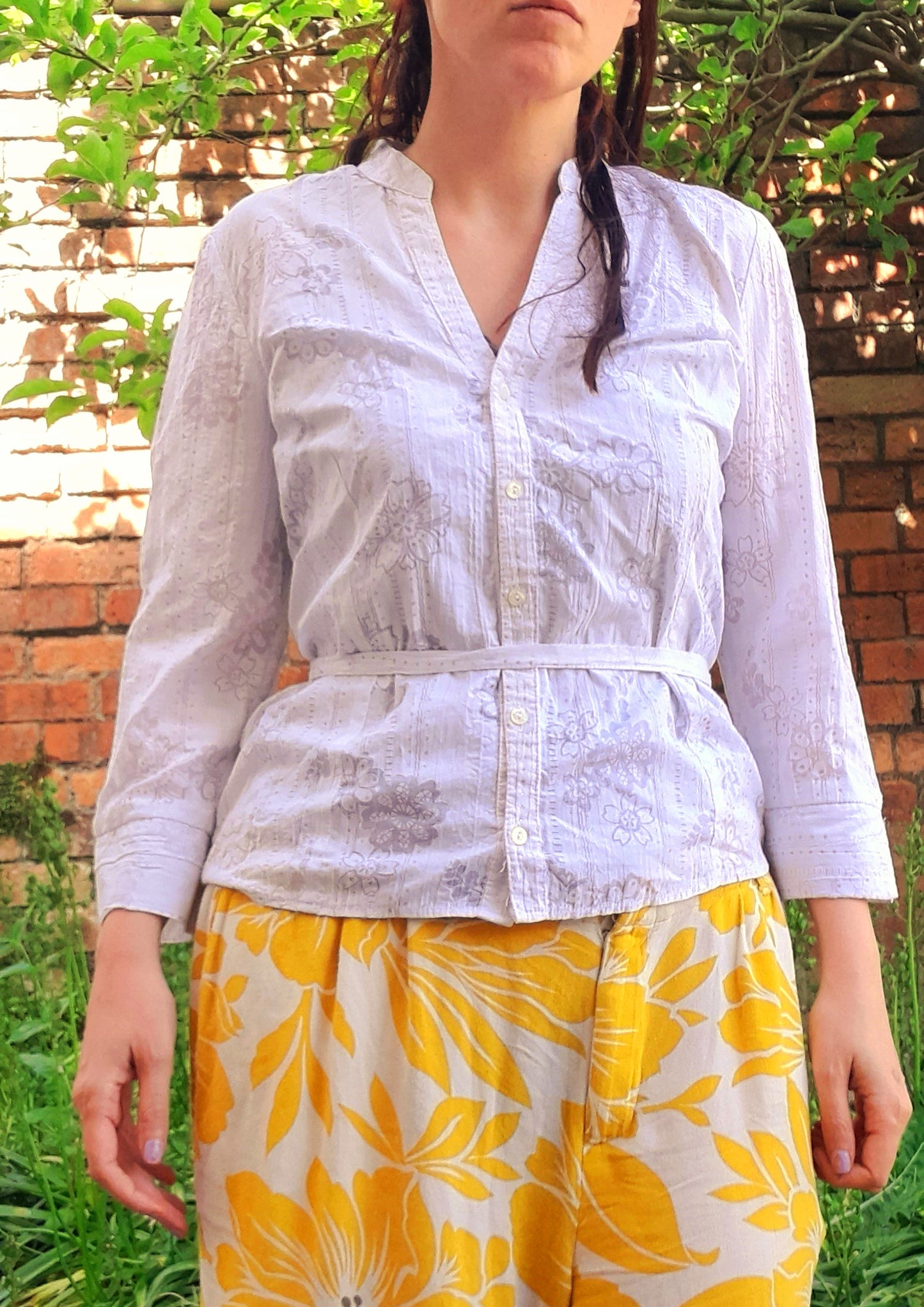 Vintage 90s White Flower Silver  Blouse