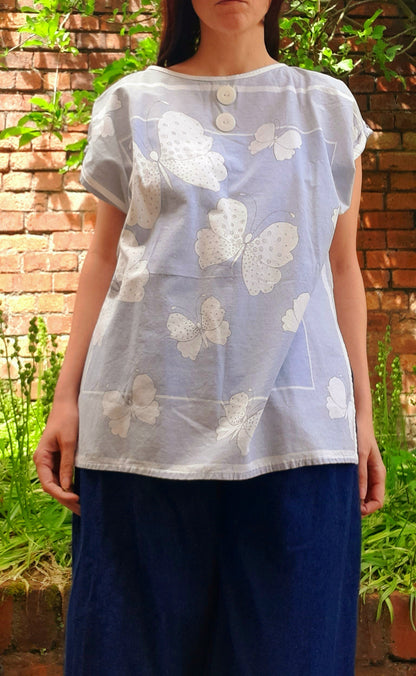 Vintage 1960s Blue & White Handsewn Butterfly Flower Print Cotton Button Blouse