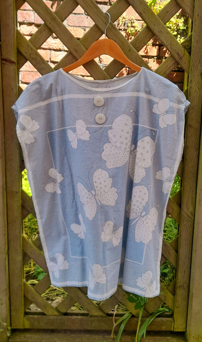 Vintage 1960s Blue & White Handsewn Butterfly Flower Print Cotton Button Blouse