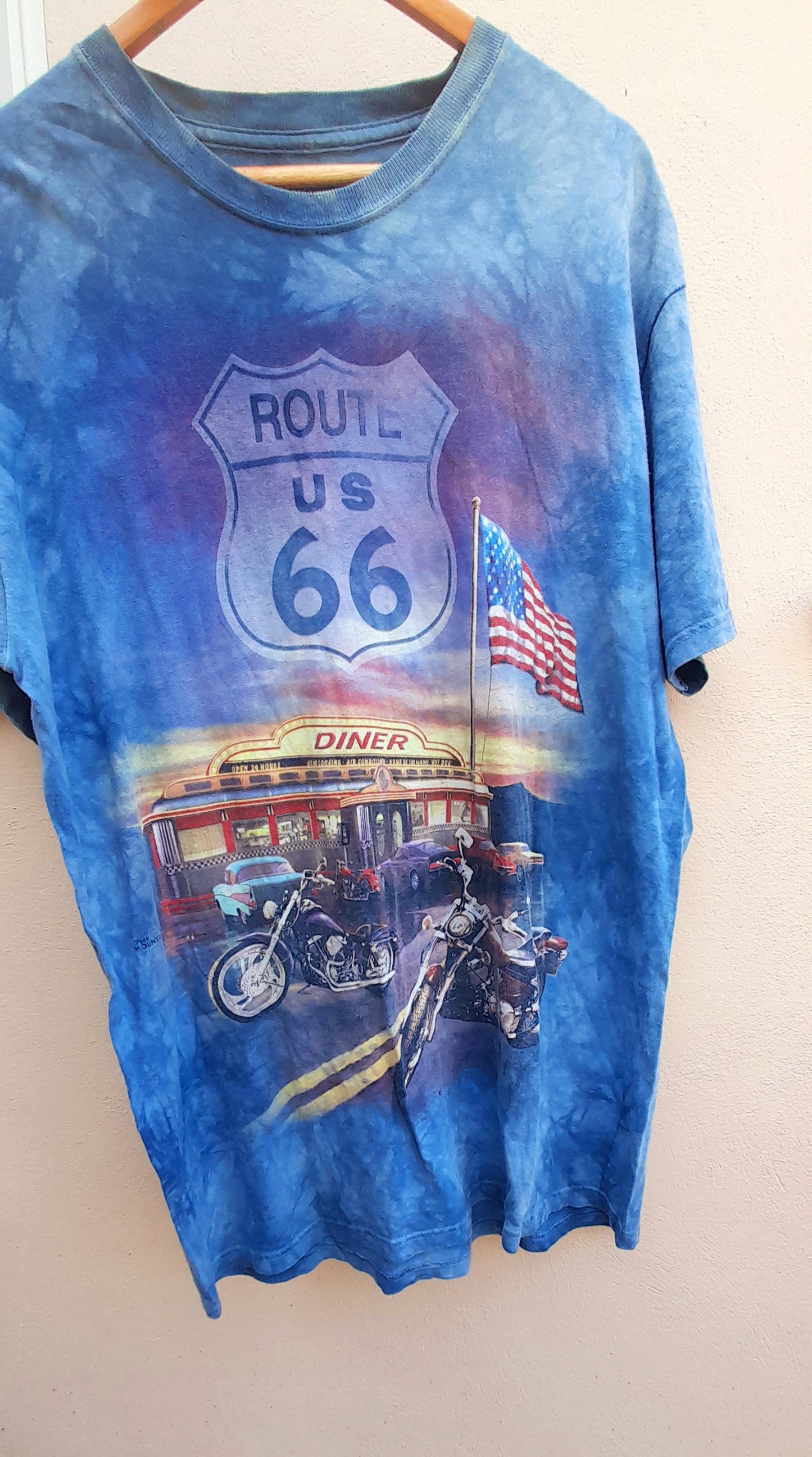 THE MOUNTAIN Vintage Light Blue Bleach Dye Route 66 Diner T-Shirt