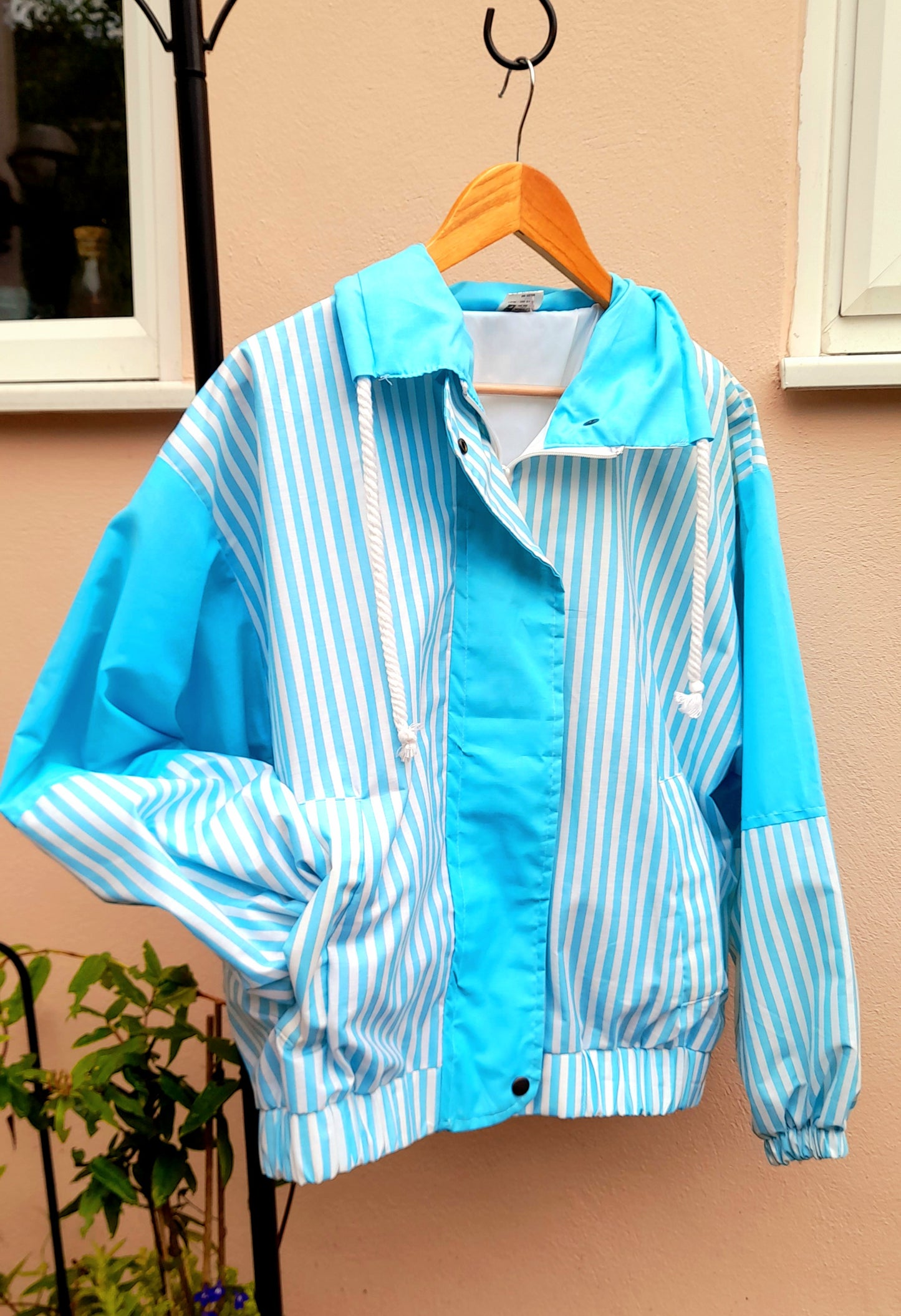 Vintage 80s Blue & White Stripe Polycotton Lightweight Jacket