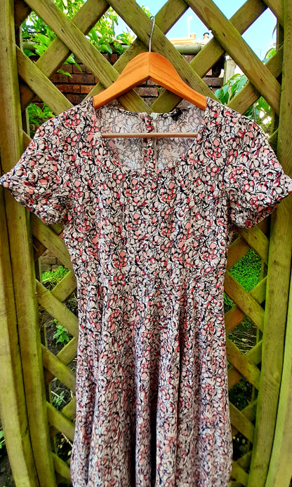 Vintage Abstract Floral Viscose Short Sleeve Midi Dress