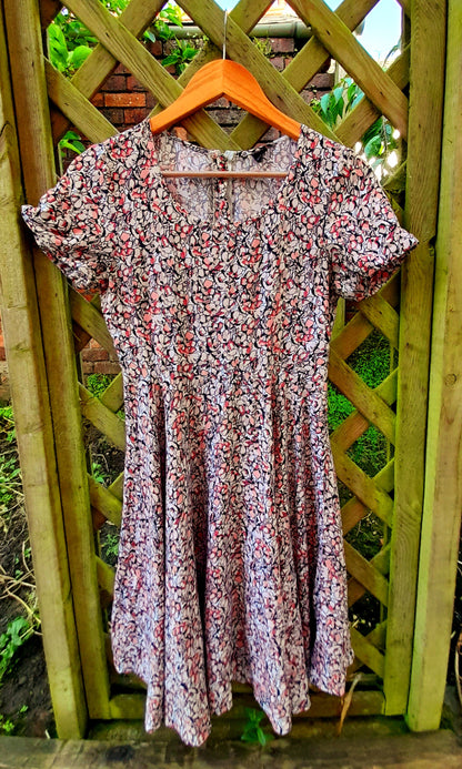 Vintage Abstract Floral Viscose Short Sleeve Midi Dress