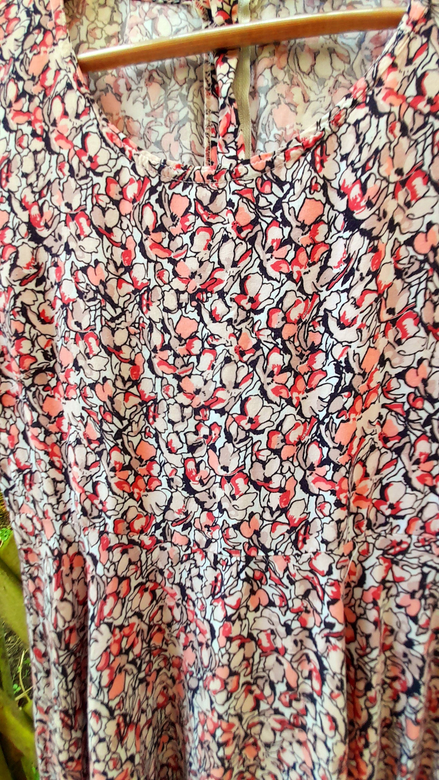 Vintage Abstract Floral Viscose Short Sleeve Midi Dress