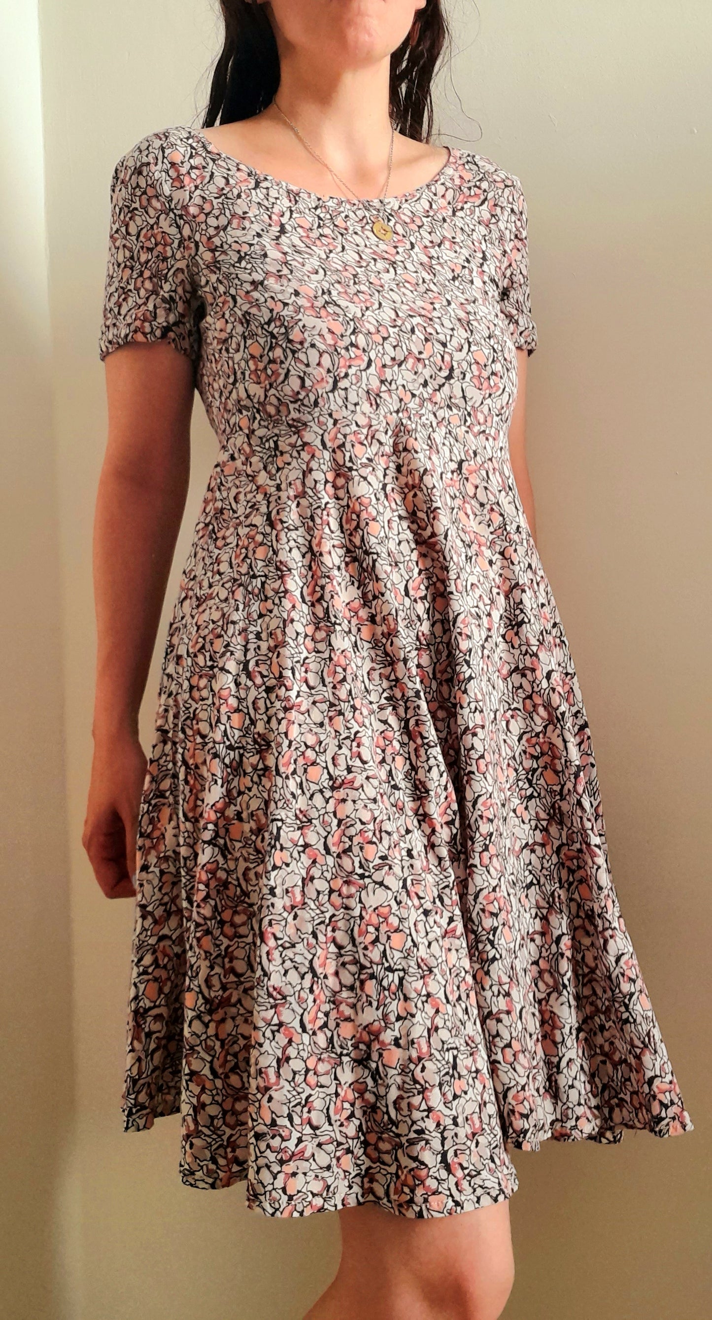 Vintage Abstract Floral Viscose Short Sleeve Midi Dress