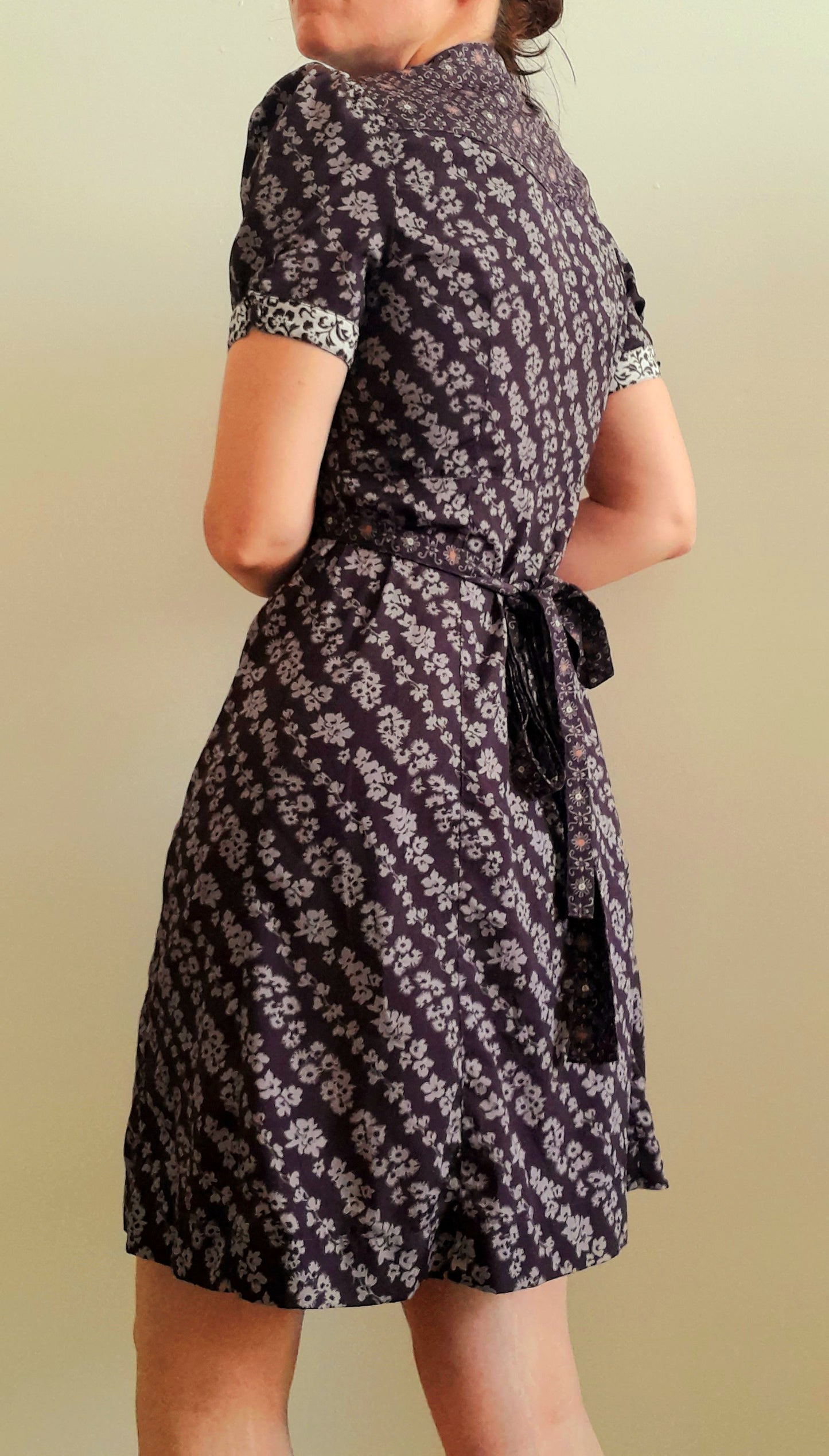 Vintage 70s Purple Floral Chiffon Mandarin Button Belted Tea Dress