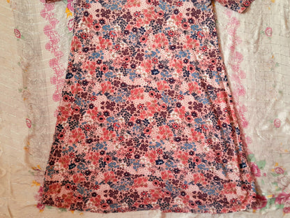 Vintage 70s Pink Floral Jersey Shift Dress