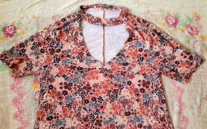 Vintage 70s Pink Floral Jersey Shift Dress