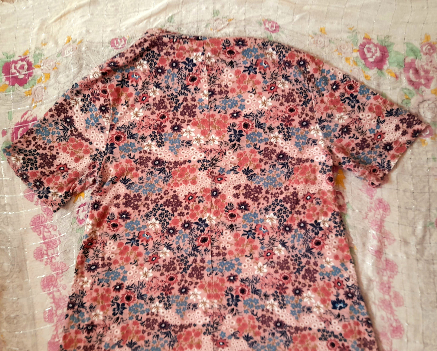Vintage 70s Pink Floral Jersey Shift Dress