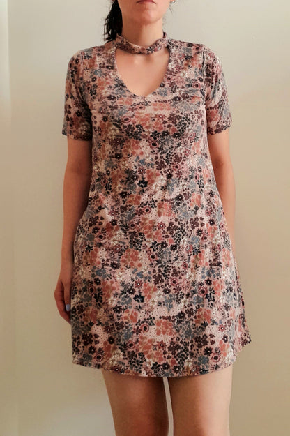 Vintage 70s Pink Floral Jersey Shift Dress