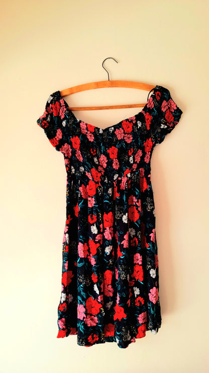 Vintage Black Rose Print Viscose Shirred Summer Dress