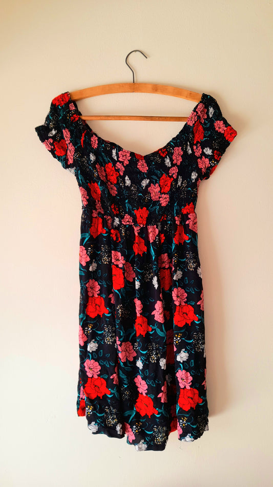 Vintage Black Rose Print Viscose Shirred Summer Dress