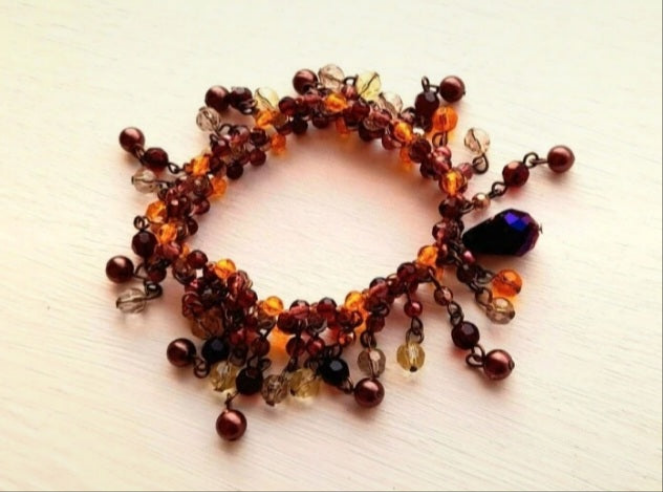 Reworked Vintage Beaded Tassel Elastic Bracelet