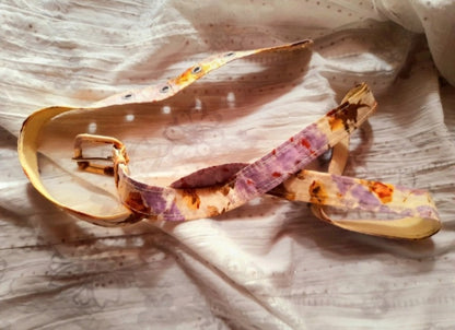 Vintage 1950s Purple Cream Floral Fabric Belt