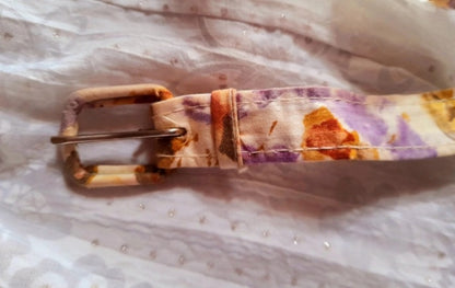 Vintage 1950s Purple Cream Floral Fabric Belt