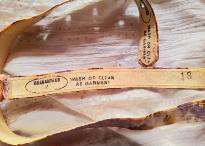 Vintage 1950s Purple Cream Floral Fabric Belt