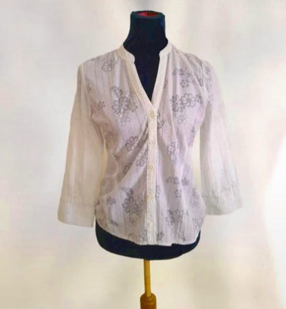 Vintage 90s White Flower Silver  Blouse