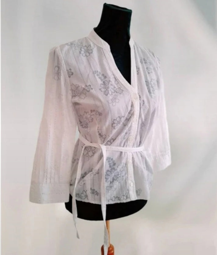 Vintage 90s White Flower Silver  Blouse