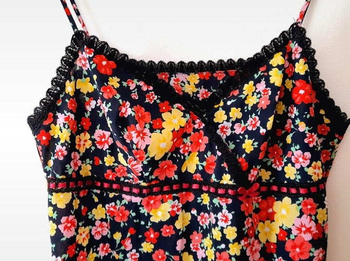 Vintage 90s Colourful Flower Satin Lace Camisole Top