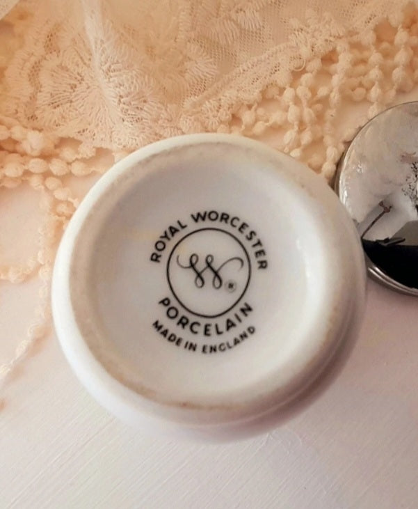 Vintage ROYAL WORCESTER Porcelain Floral Lidded Pot