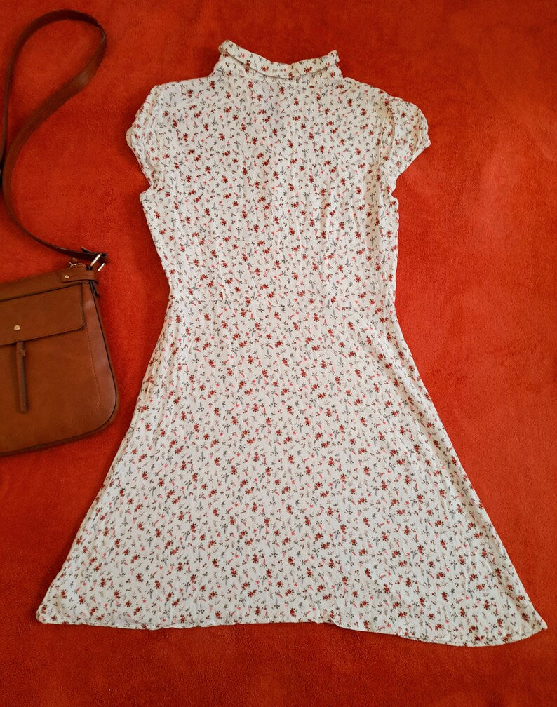 Vintage Y2K Roses & Lavender Flower Button Dress