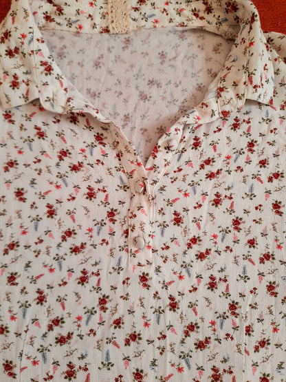 Vintage Y2K Roses & Lavender Flower Button Dress