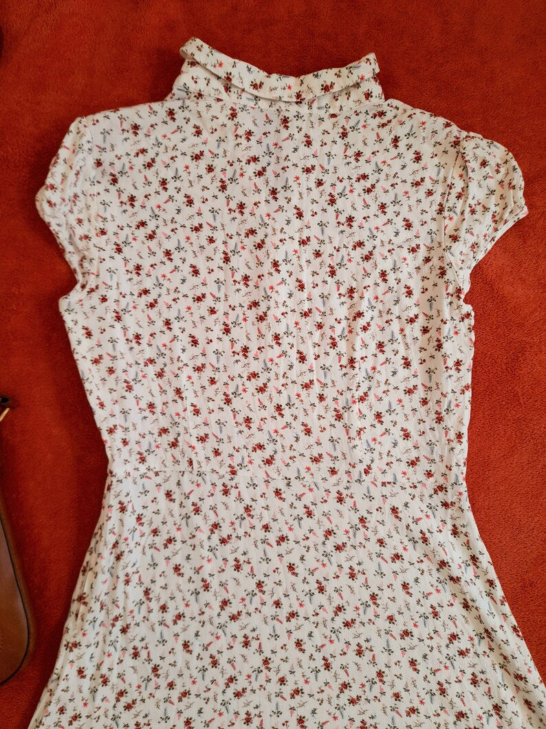 Vintage Y2K Roses & Lavender Flower Button Dress