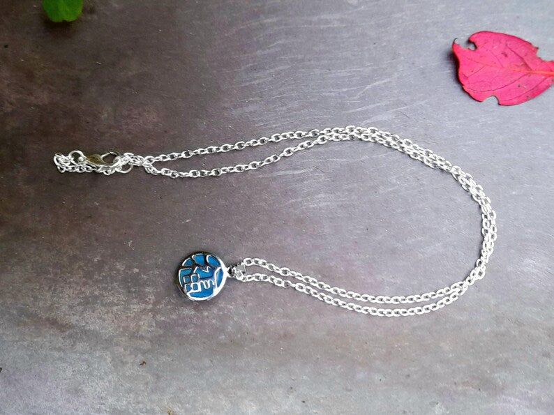 Silver Oriental Filigree Resin Reversable Pendant