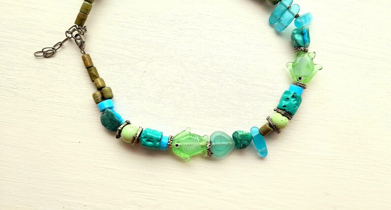 Glass Fish Bead Necklace & Bracelet Set
